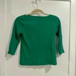 And Taylor Green shirt